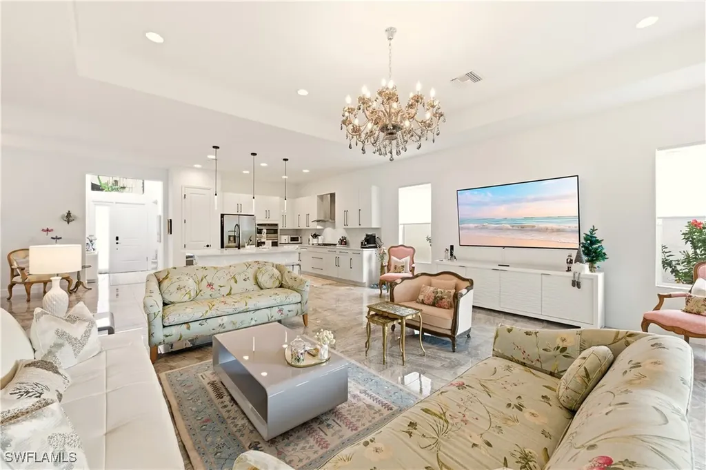 11899 Gardenia Avenue Naples FL 34120