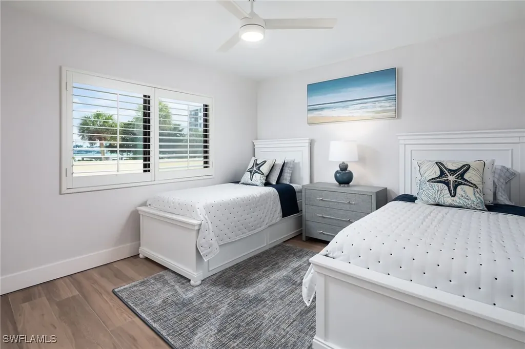 10475 Gulf Shore Drive Naples FL 34108