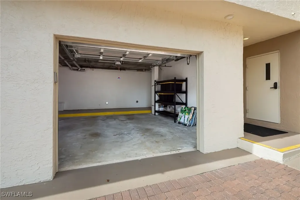10475 Gulf Shore Drive Naples FL 34108