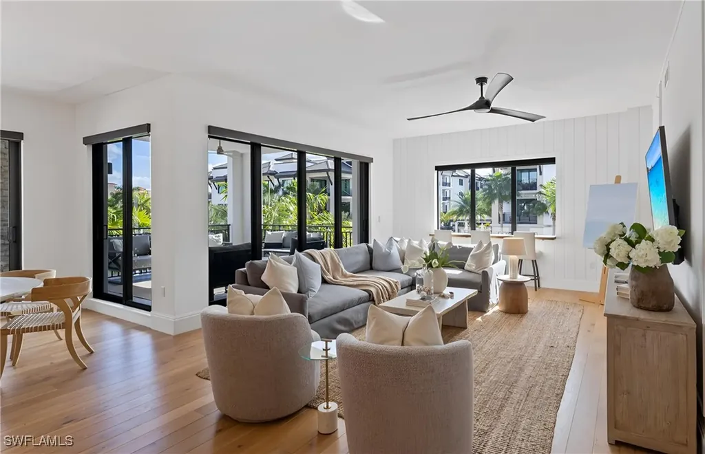 1135 3rd Avenue S Naples FL 34102