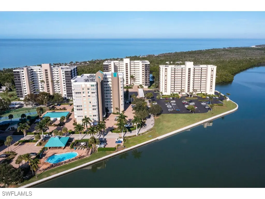 21 Bluebill Avenue Naples FL 34108