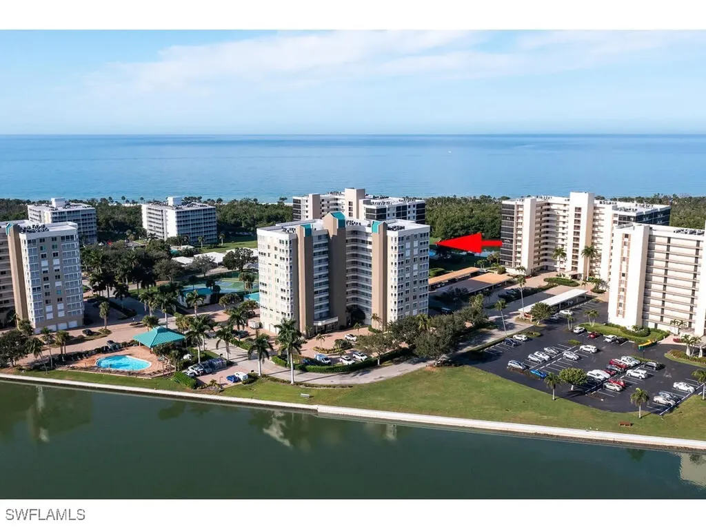 21 Bluebill Avenue Naples FL 34108