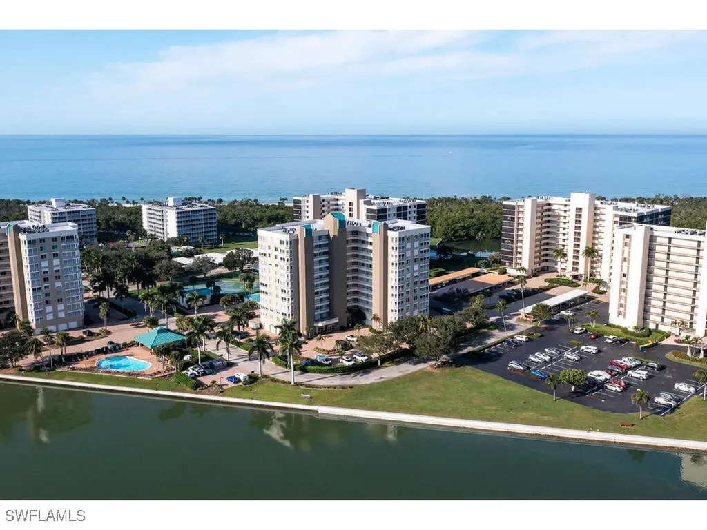 21 Bluebill Avenue Naples FL 34108