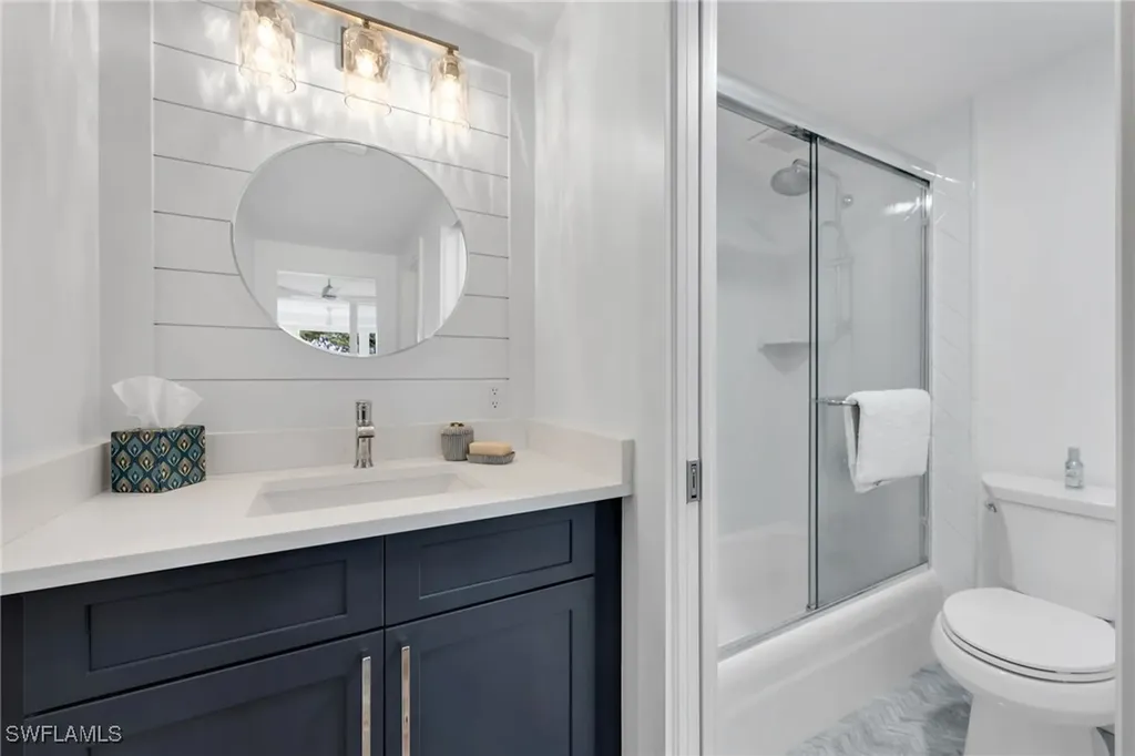 400 Park Shore Drive Naples FL 34103