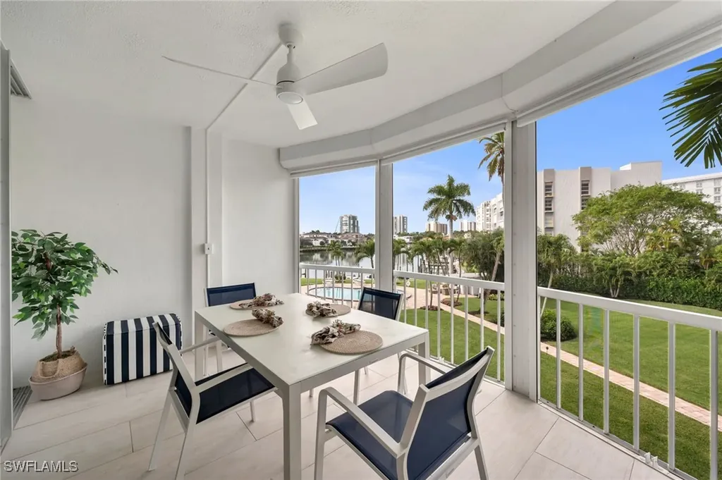 400 Park Shore Drive Naples FL 34103
