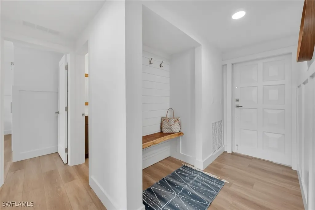 400 Park Shore Drive Naples FL 34103