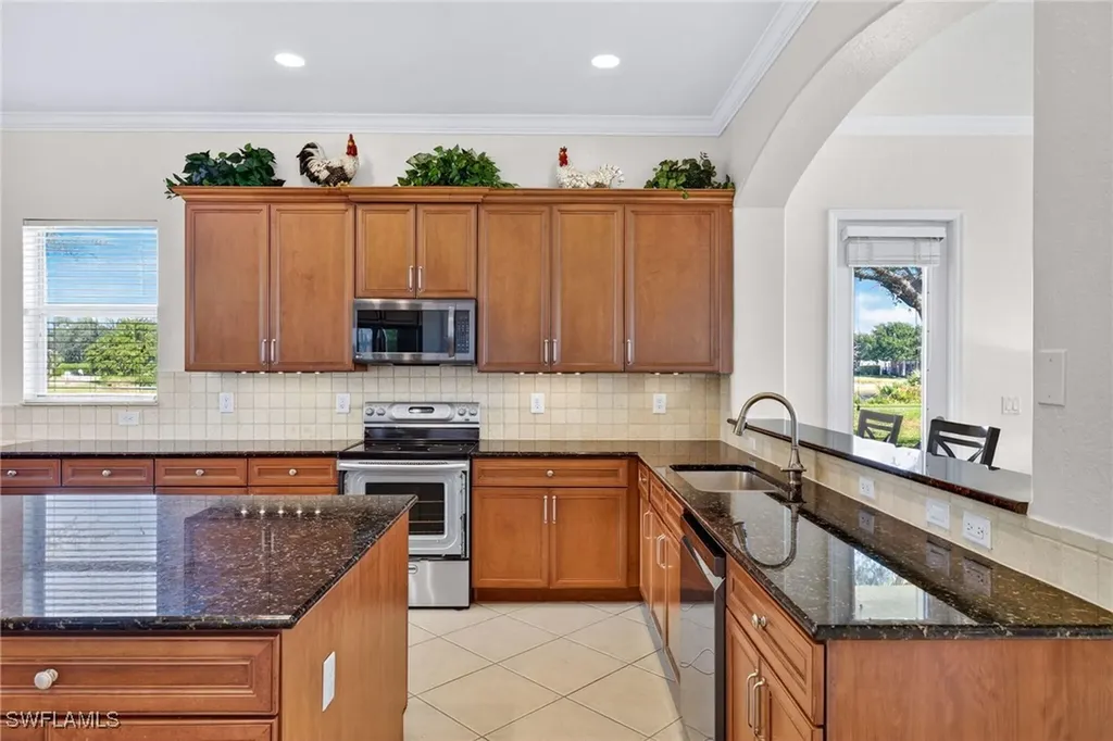 2212 Vardin Place Naples FL 34120