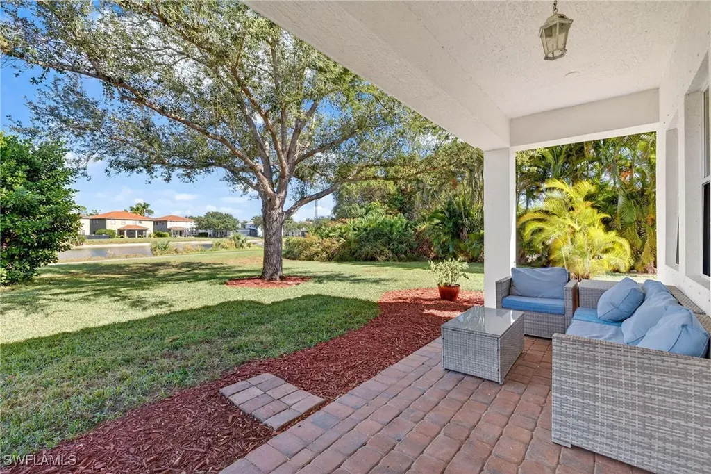 2212 Vardin Place Naples FL 34120