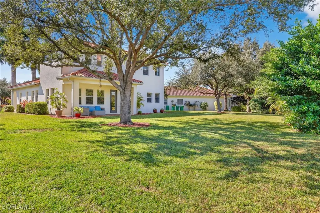 2212 Vardin Place Naples FL 34120