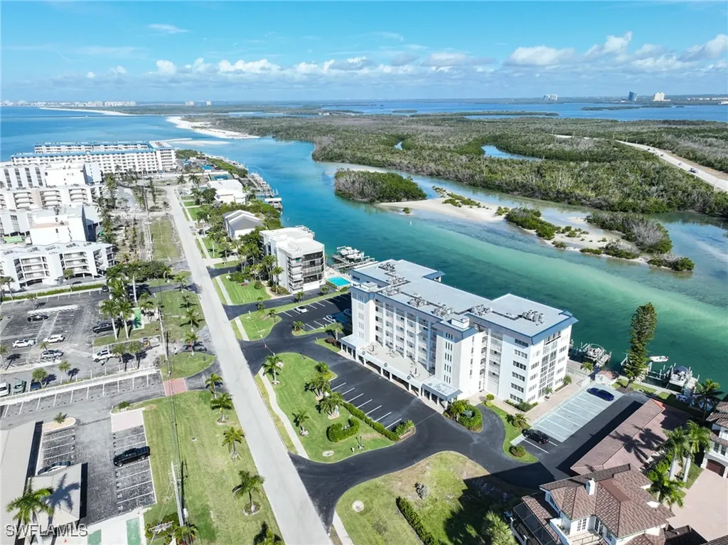 25901 Hickory Boulevard Bonita Springs FL 34134