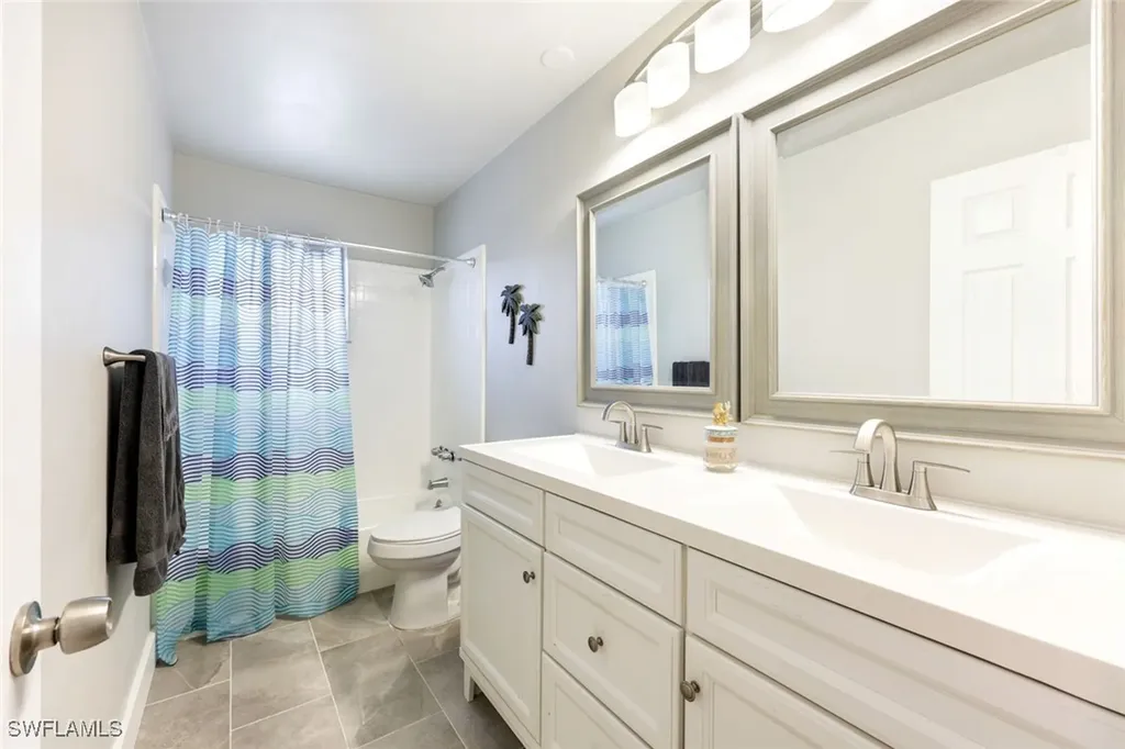 645 101st Avenue N Naples FL 34108