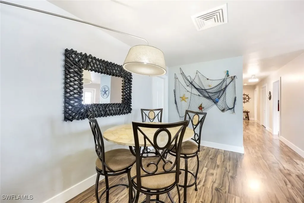 645 101st Avenue N Naples FL 34108