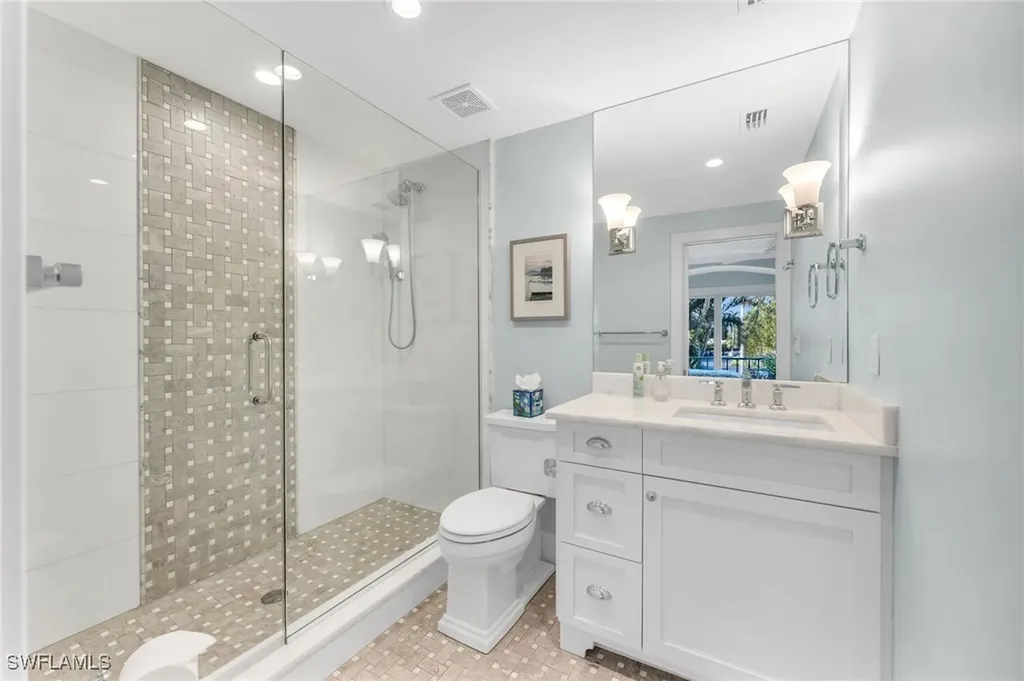4045 Crayton Road Naples FL 34103