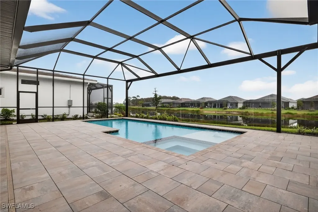 15486 Turin Drive Naples FL 34114