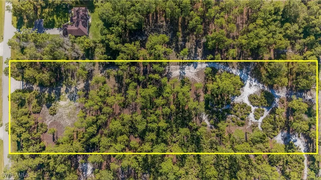 2344 52nd Avenue NE Naples FL 34120
