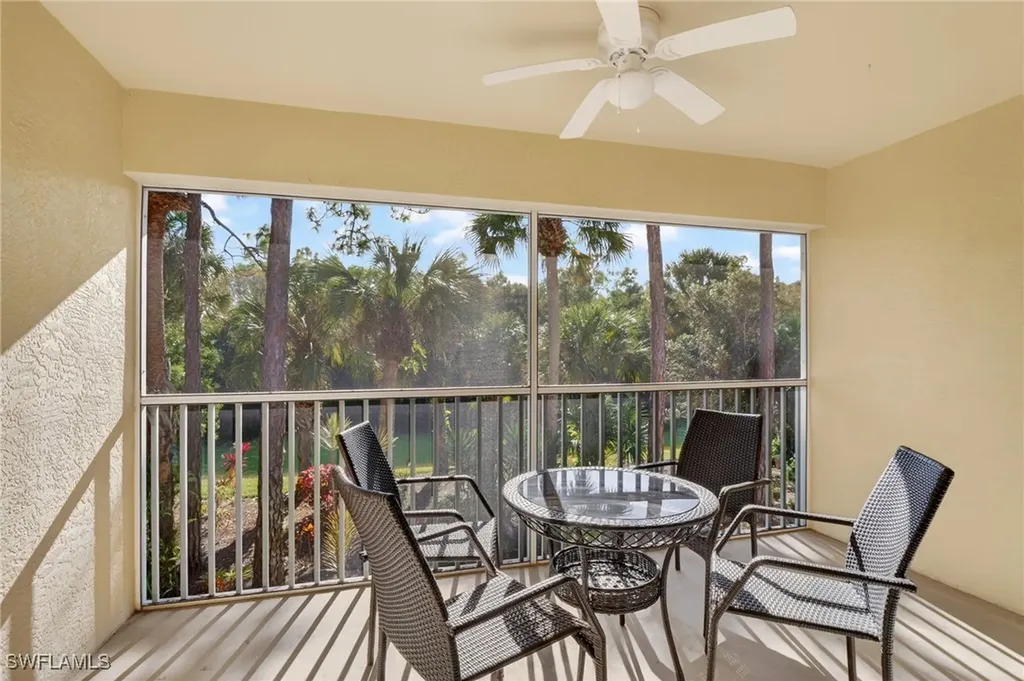 209 Robin Hood Circle Naples FL 34104