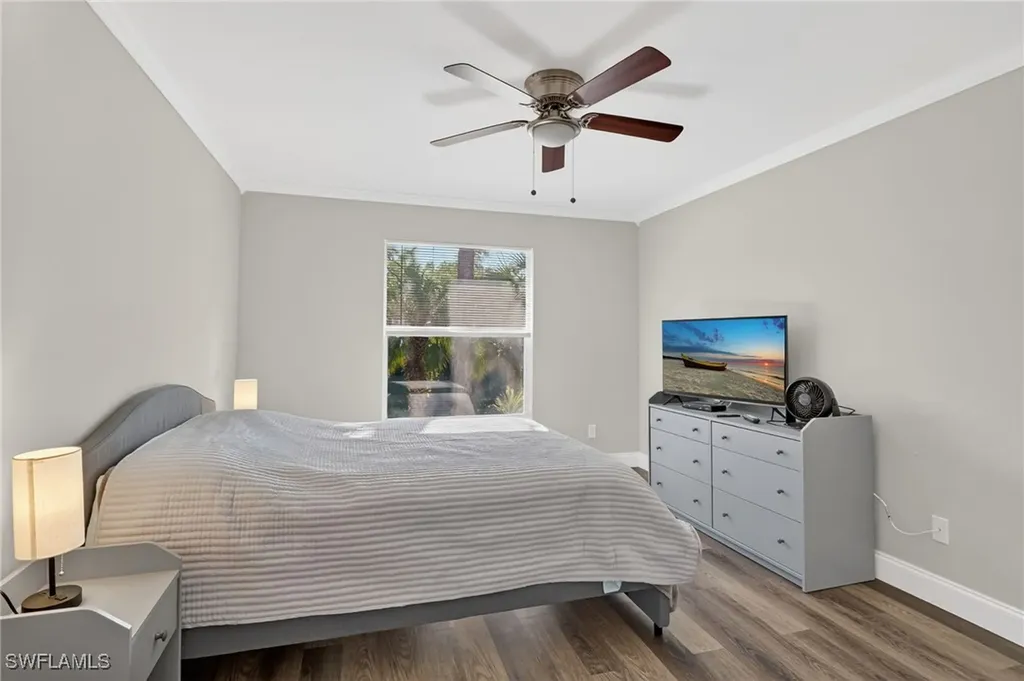 209 Robin Hood Circle Naples FL 34104