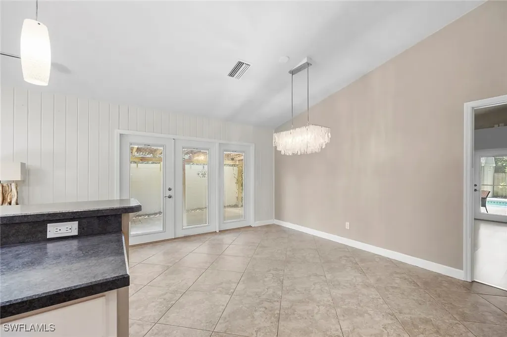 816 102nd Avenue N Naples FL 34108
