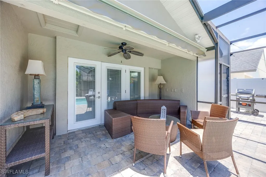 816 102nd Avenue N Naples FL 34108