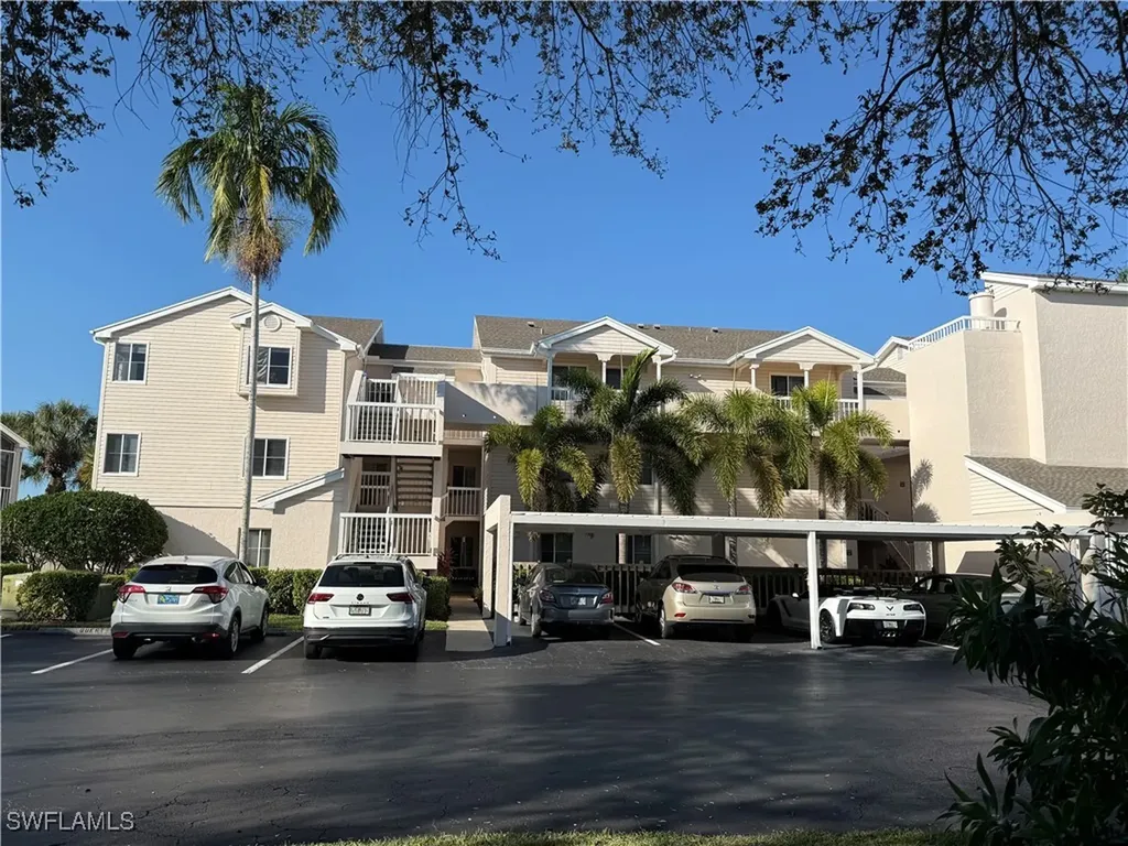 2651 Citrus Lake Drive Naples FL 34109