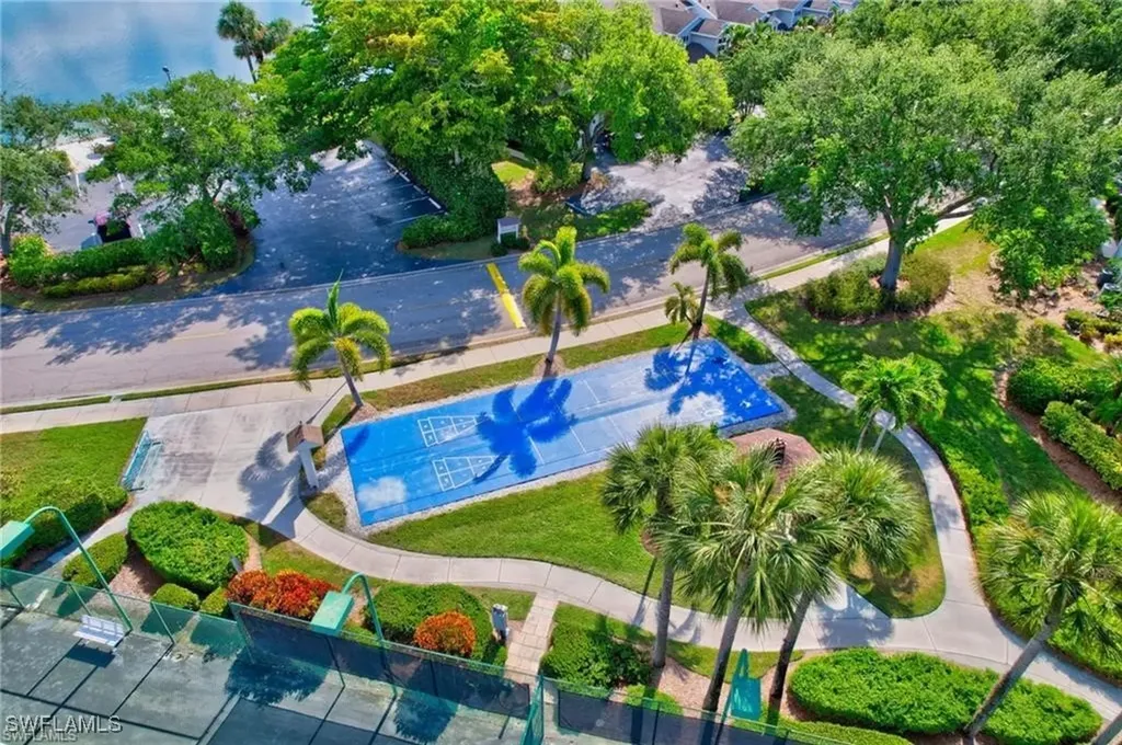 2651 Citrus Lake Drive Naples FL 34109