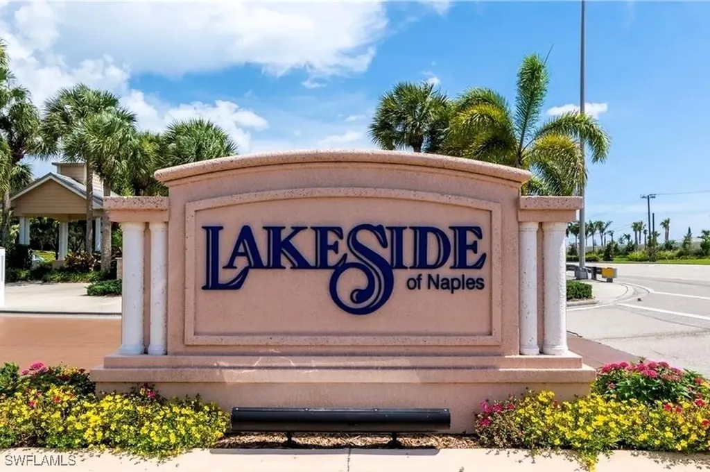 2651 Citrus Lake Drive Naples FL 34109
