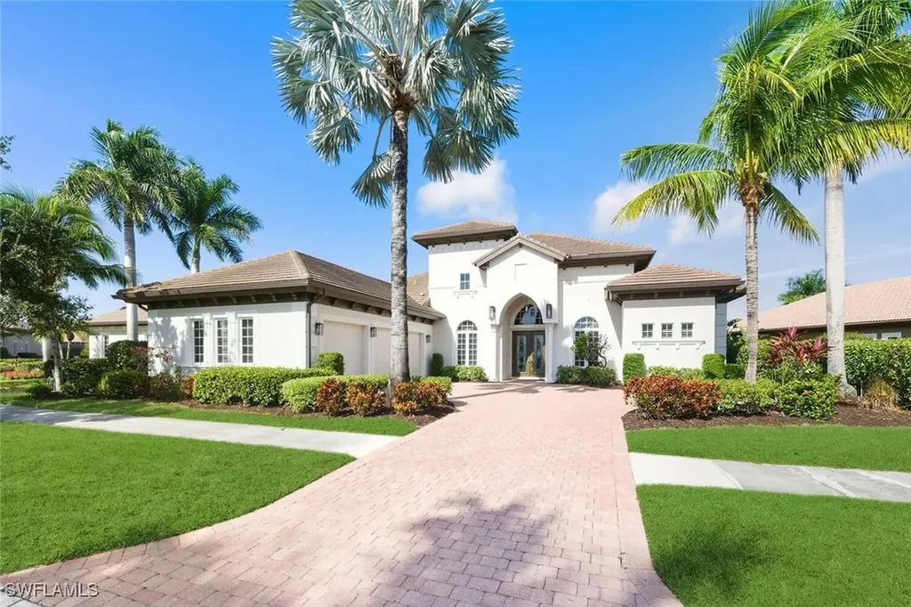 8977 Crooked Stick Court Naples FL 34113