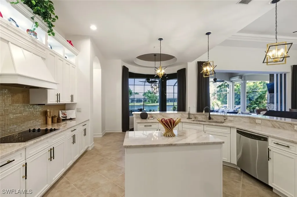 8977 Crooked Stick Court Naples FL 34113