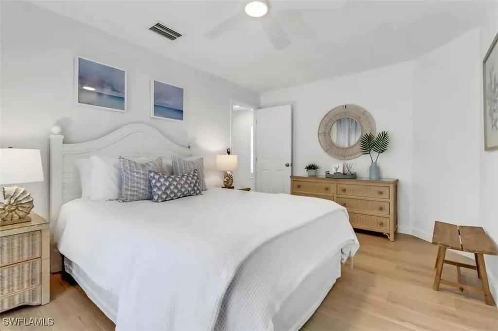 1097 Frank Whiteman Boulevard Naples FL 34103