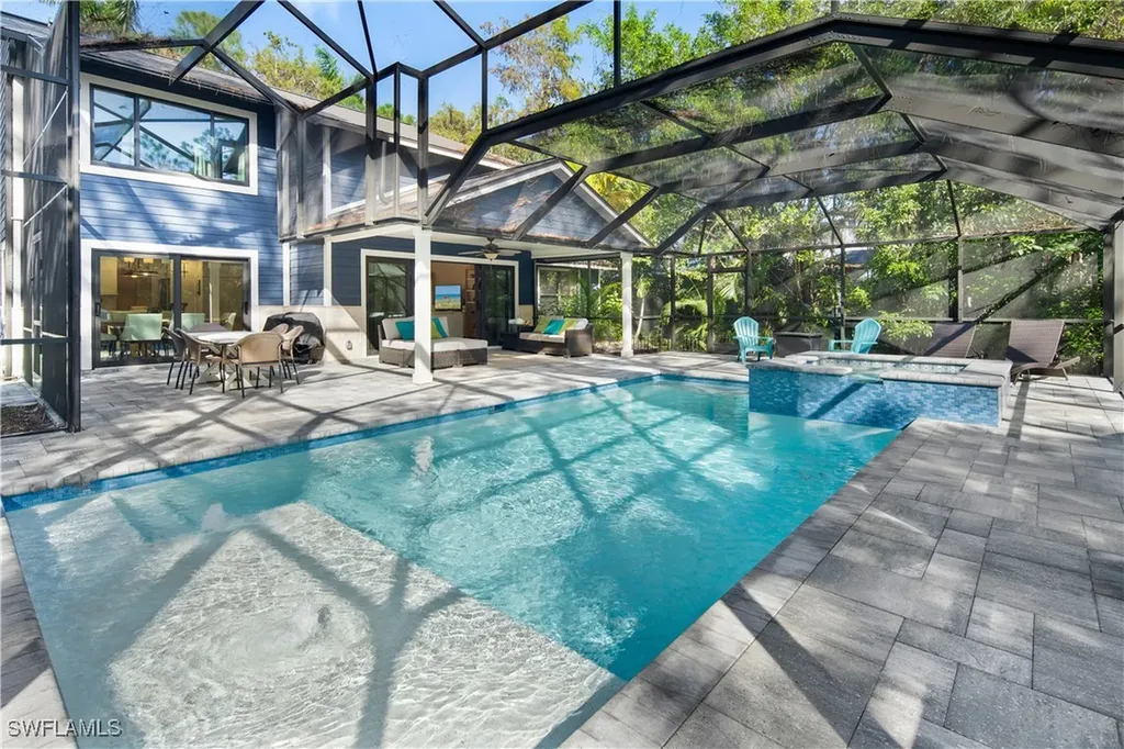 5900 Cypress Hollow Way Naples FL 34109