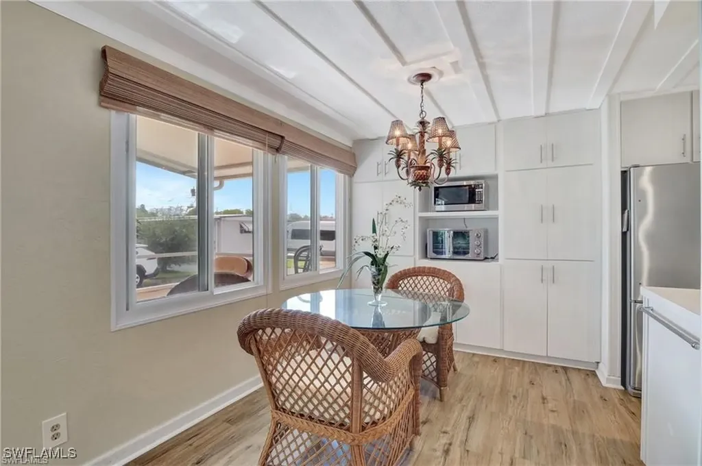 193 Carissa Lane Naples FL 34114