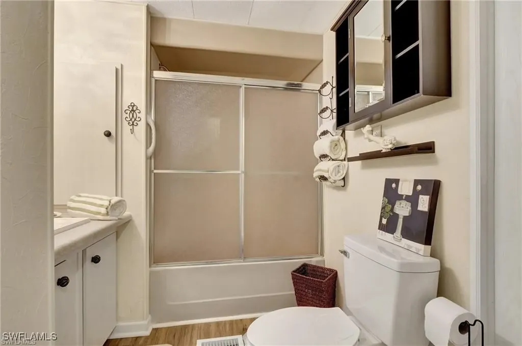 193 Carissa Lane Naples FL 34114