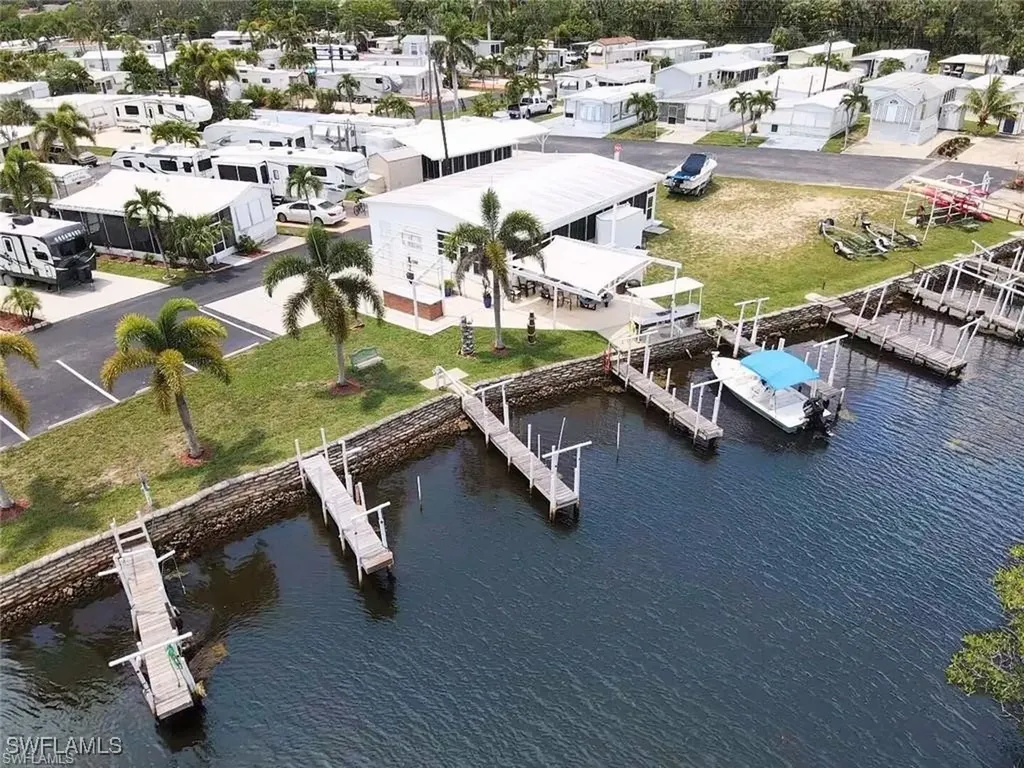 193 Carissa Lane Naples FL 34114