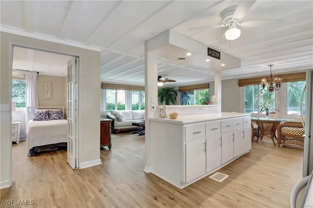 193 Carissa Lane Naples FL 34114