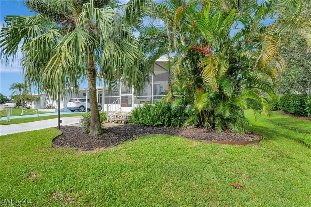 193 Carissa Lane Naples FL 34114
