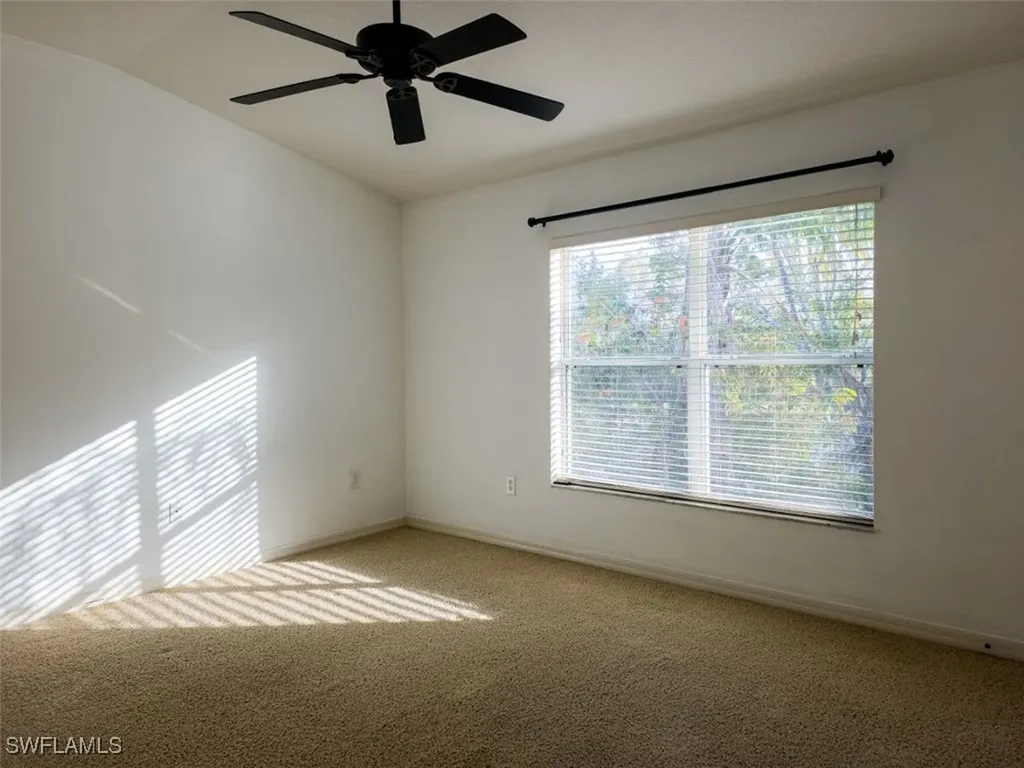 1044 Sleepy Oak Drive Zephyrhills FL 33543