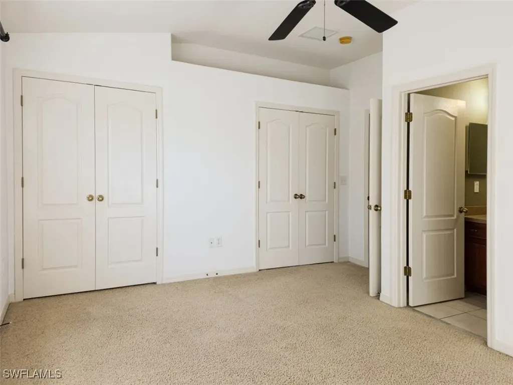 1044 Sleepy Oak Drive Zephyrhills FL 33543