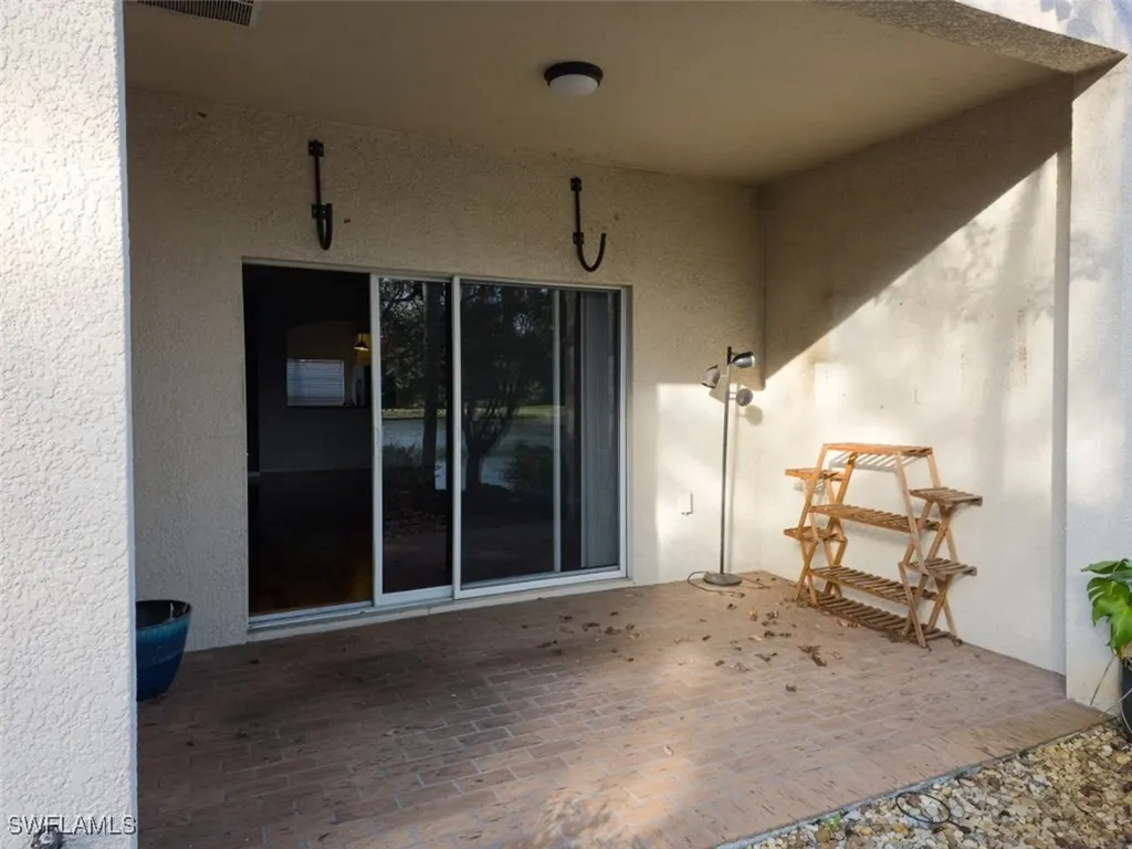 1044 Sleepy Oak Drive Zephyrhills FL 33543
