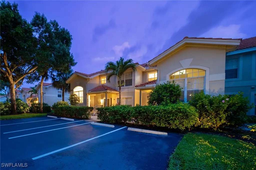 2450 Old Groves Road Naples FL 34109