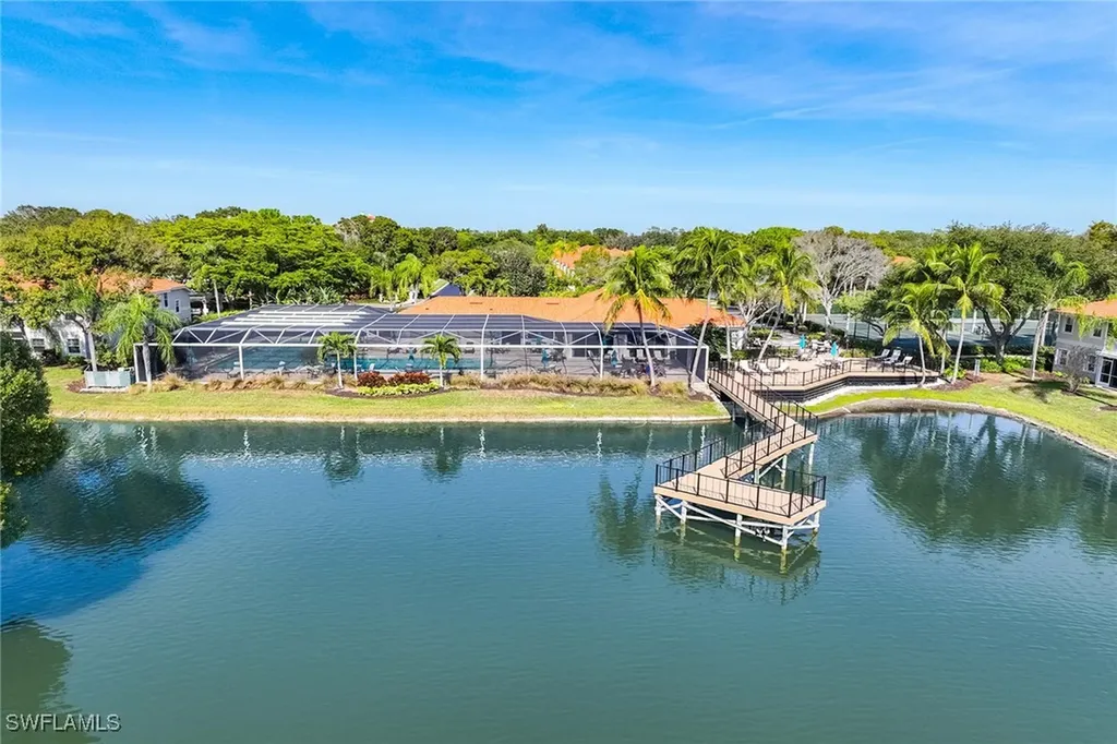 2450 Old Groves Road Naples FL 34109