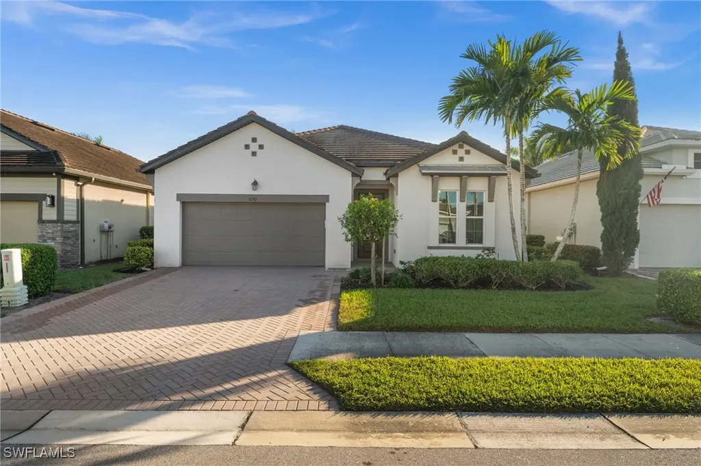 3292 Pilot Circle Naples FL 34120