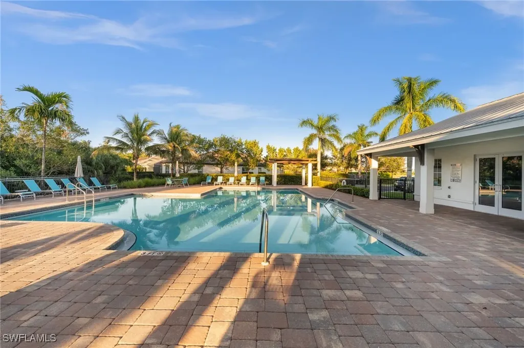 3292 Pilot Circle Naples FL 34120