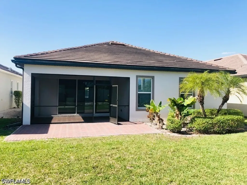3292 Pilot Circle Naples FL 34120