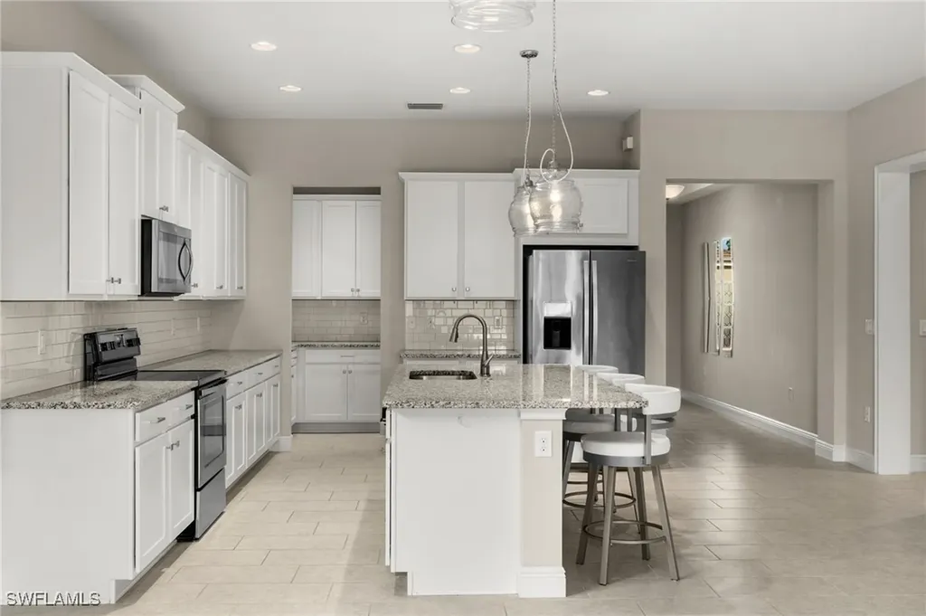3292 Pilot Circle Naples FL 34120