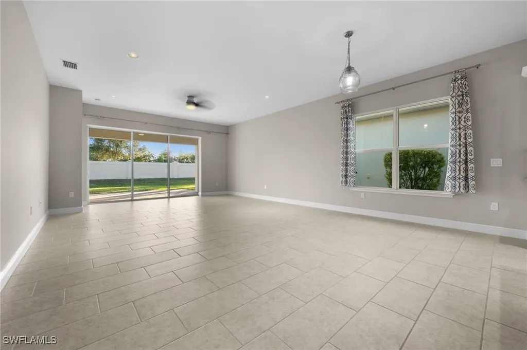 3292 Pilot Circle Naples FL 34120