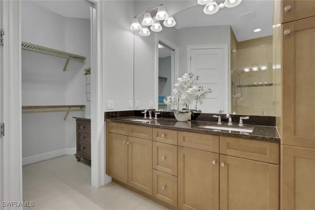 6809 Bequia Way Naples FL 34113