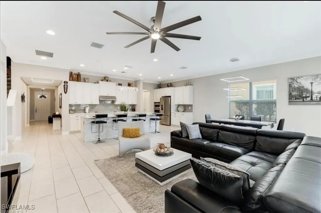 3320 Pilot Circle Naples FL 34120