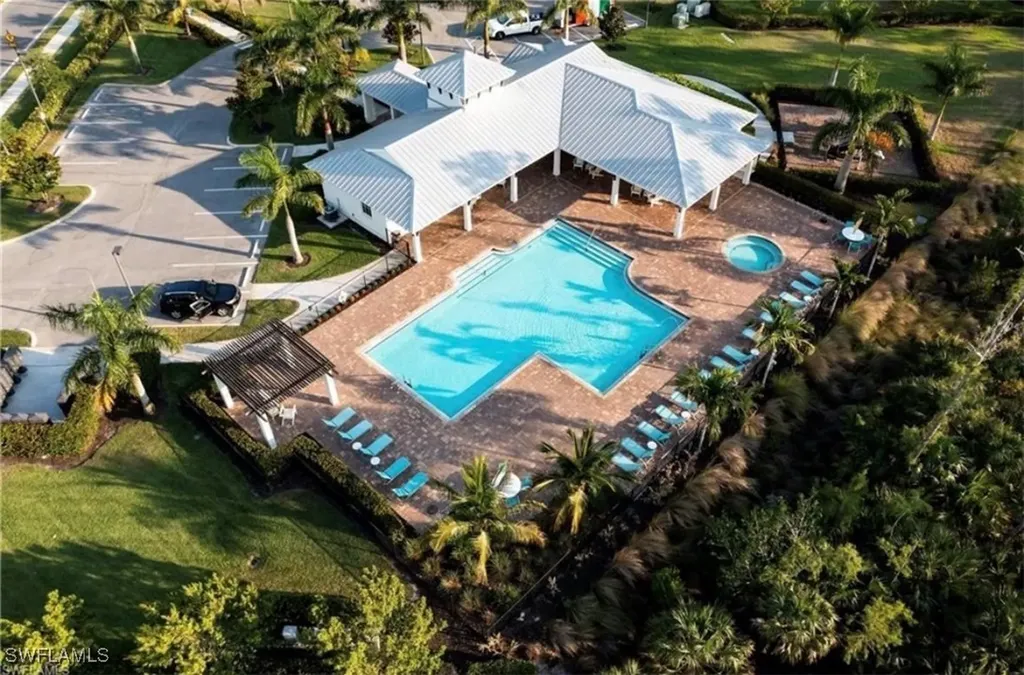 3320 Pilot Circle Naples FL 34120