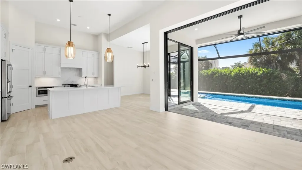 872 Swan Drive Marco Island FL 34145