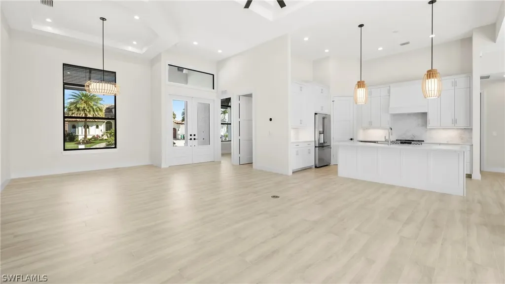 872 Swan Drive Marco Island FL 34145